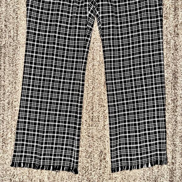 Weekend Max Mara Women's Black/White Tweed Ruffled Dress Pants - Picture 6 of 10